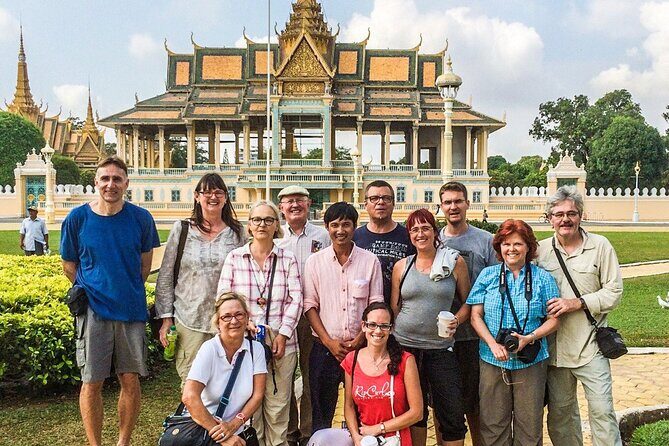 Exploring the Ancient Wonders of Angkor Wat with sunset backheng - FAQ