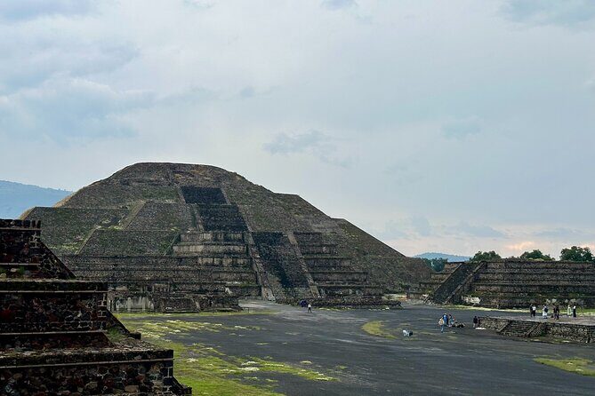 Express Pyramids: Rapid Exploration in Teotihuacan - Evaluating the Price and Value
