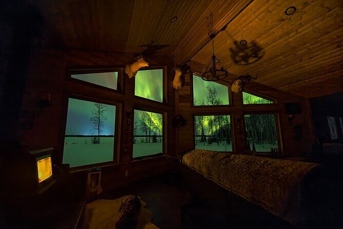 Face The Outdoors Private Group Northern Lights Tour - Key Points