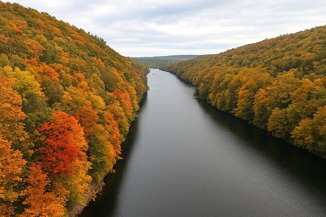 Fall Foliage Scenic Day Trip to Vermont and Western MA with Stops - Discovering the Beauty of Fall on a Scenic Day Trip from Boston