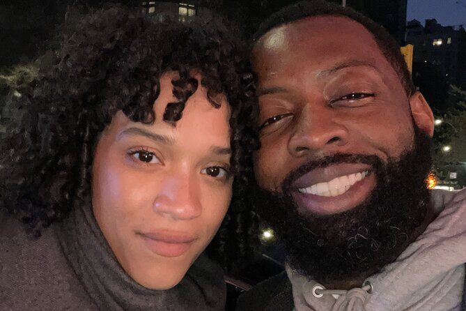Falling in Love in NYC: Self-Guided Romantic Story Walk - FAQs