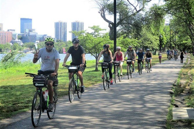 Family Friendly Guided Bike Tour of Boston - An In-Depth Look at the Boston Bike Tour