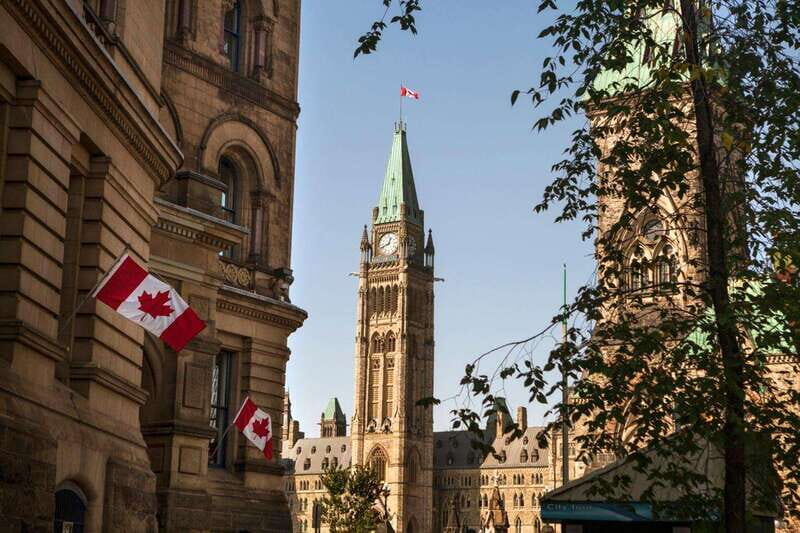 Family Walking Tour in Ottawa: Special Highlights - A Practical Introduction to Ottawa’s Heart