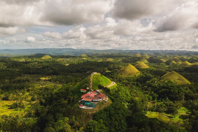 Famous Bohol Chocolate Hills Loboc River Cruise Tarsier Tour - The Itinerary: What You Can Expect