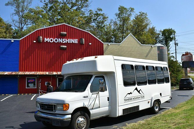 Famous Moonshine & Wine Tour From Pigeon Forge - The Full Experience: What You Can Expect