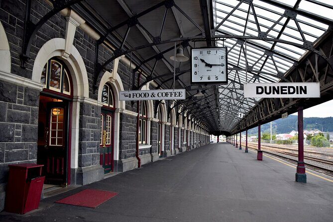 Fascinating Heritage of Dunedin Private Walking Tour - Relaxation at Queens Gardens