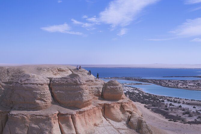 Fayoum Day Tour - Wadi El Rayan,Valley of the Whales,Magic Lake - A Deep Dive into the Fayoum Day Tour