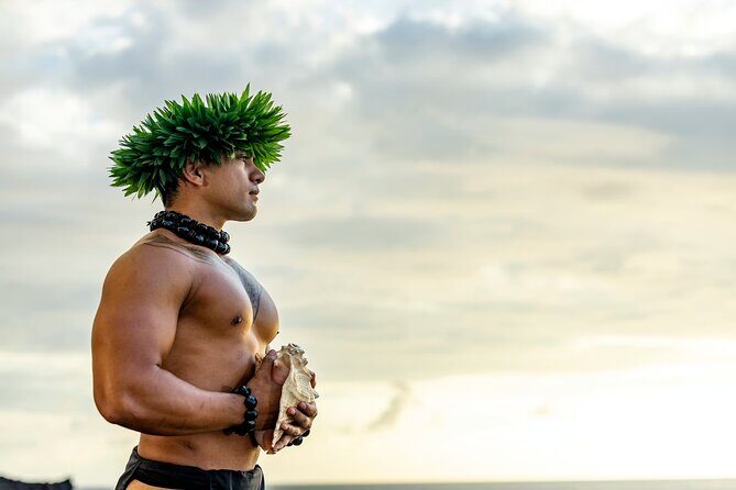 Feast and Fire Luau Outrigger Kona Resort and Spa - What to Expect from the Itinerary