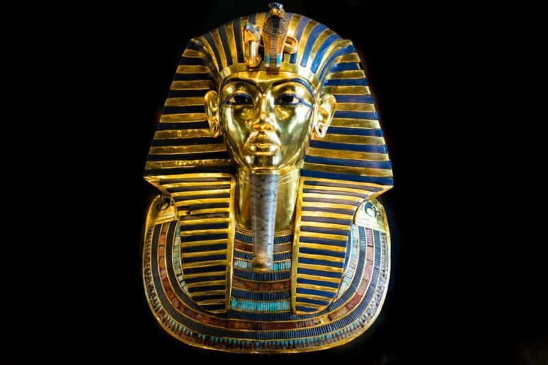 Female Guide To Pyramids of Giza, Egyptian Museum and Bazaar - Key Points