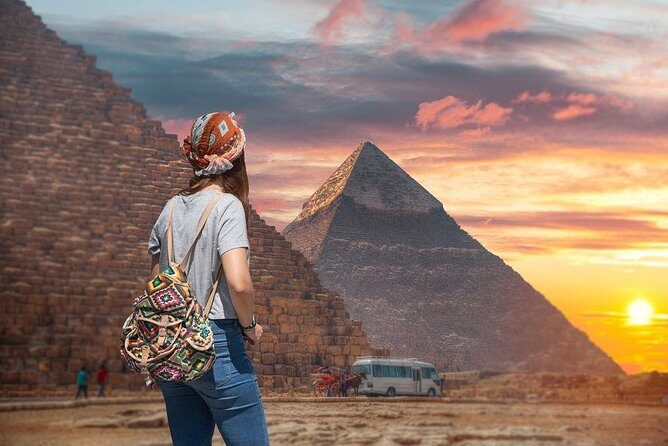 Female Guided Pyramids, Museum & Bazaar Private Tour - Key Points