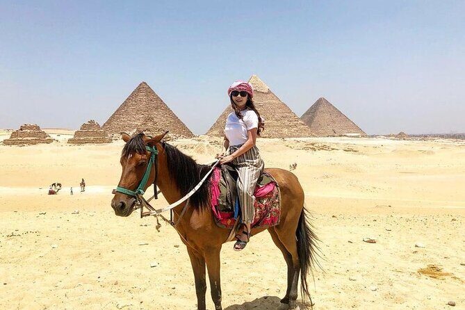 Female Guided Pyramids, Museum & Bazaar Private Tour - The Sum Up