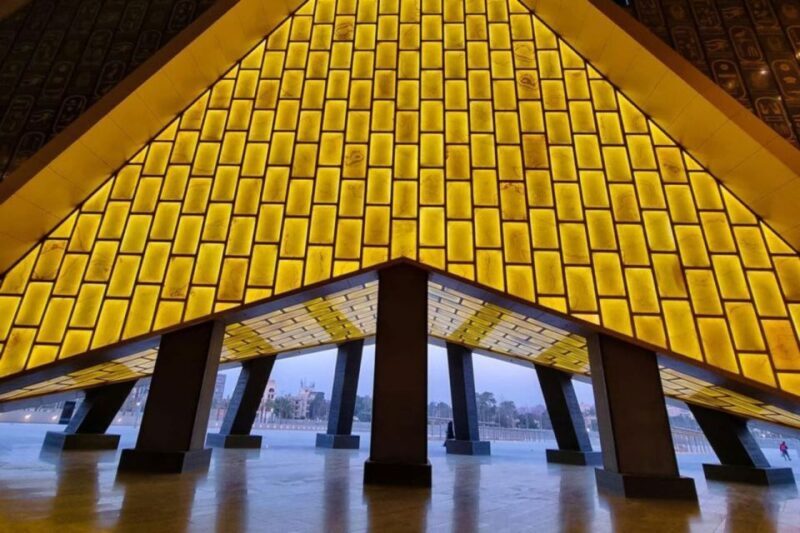 Female Guided Pyramids,Sphinx and Grand Egyptian Museum(GEM) - Key Points