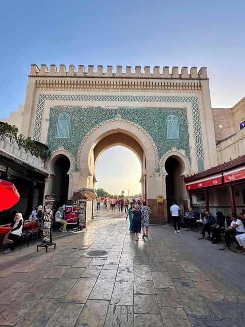 Fes Private Guided Sightseeing Tour - Key Points