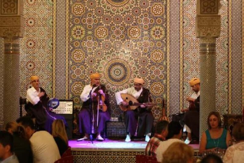Fes : Unforgettable Dinner Show Experience with hotel pickup - An Authentic Moroccan Night Out in Fès