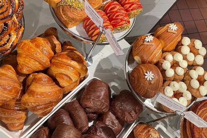 Festive Holiday Trees and Treats Crawl in NYC - The Sum Up: Who Will Appreciate This Tour?
