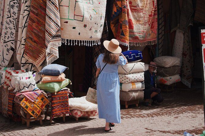 Fez City Tours : Crafts & Shopping Tour in Souks - Discovering Fez’s Timeless Charm: A Review of the Crafts & Shopping Tour in Souks