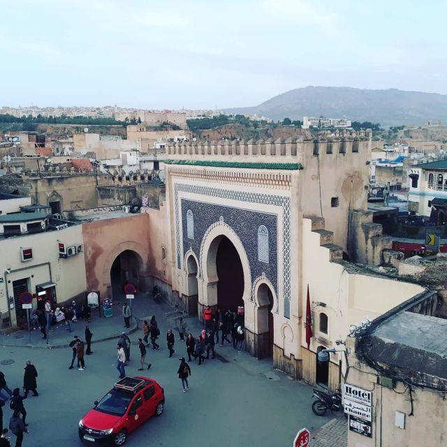 Fez: Half-Day City Private Walking Tour with a Guide - Key Points