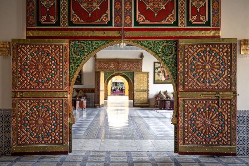 Fez Medina: Local Cultural Highlights Guided Tour - A Detailed Look at the Tour Experience
