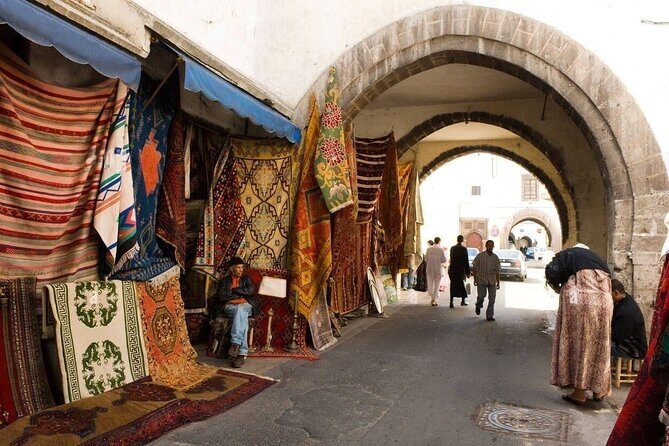 Fez to Casablanca : Private transfer with Casablanca City Tour - FAQ