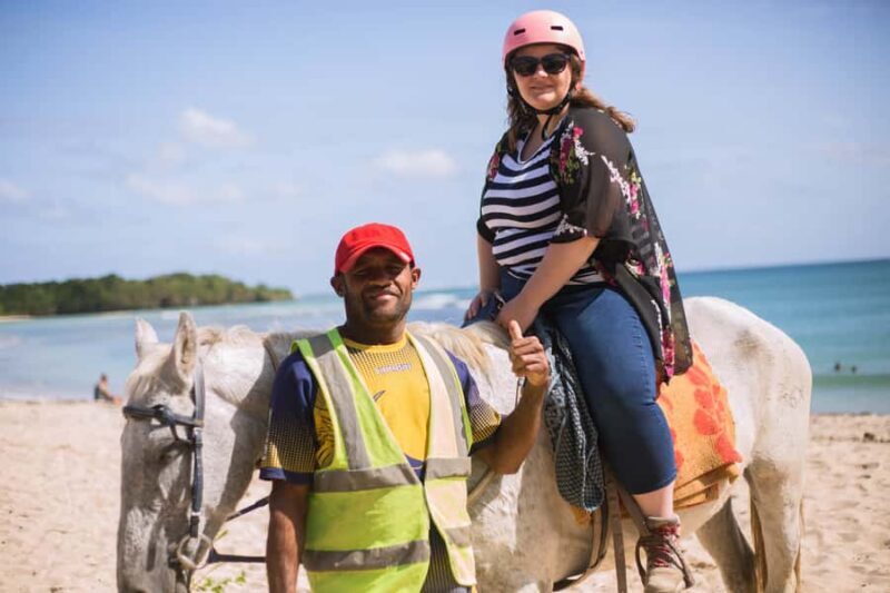 Fiji: Beach Horseback Riding Tour with Lunch and Transfer - An Introduction to the Experience