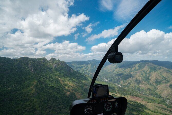 Fiji Private Helicopter Tour Sleeping Giant and Koroyanitu Heritage Park - FAQ