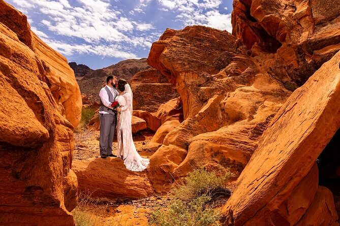 Fire Rock Wedding at Redstone Dune Trails - What’s Included and What’s Not