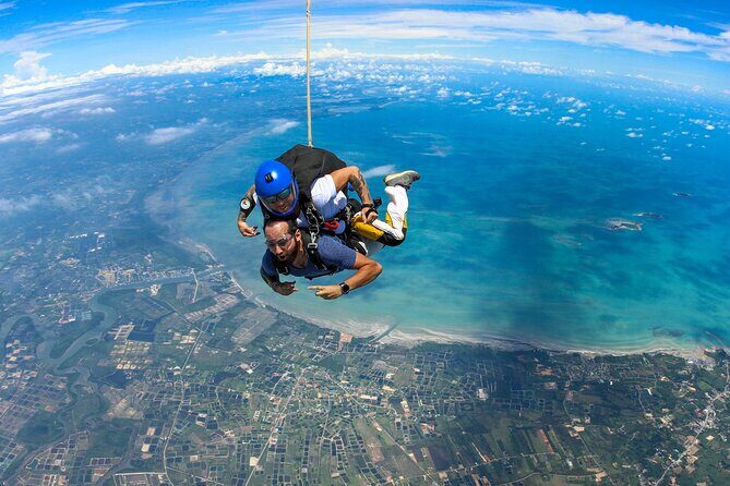 First Jump Tandem Skydive Pattaya Include Pickup Transfer - FAQ
