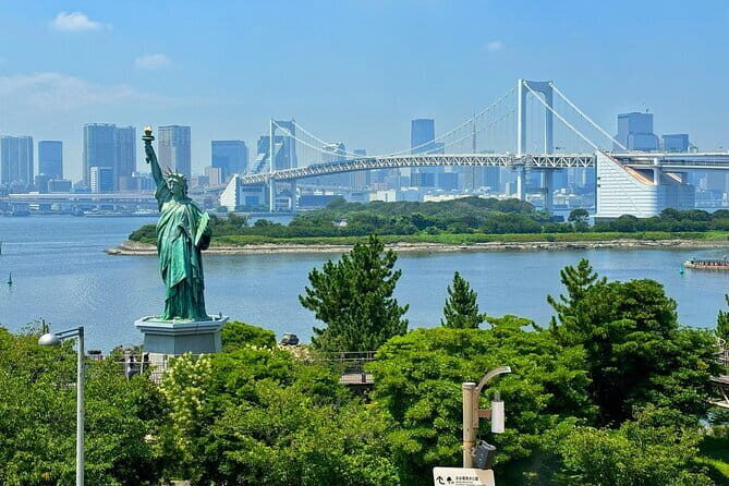 Fish Market & Tokyo Skyline Private Walking Tour - Introduction: What to Expect from the Fish Market & Tokyo Skyline Private Tour