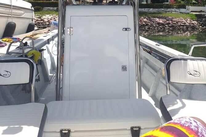 Fishing by Speedboat - Practical Tips for Travelers