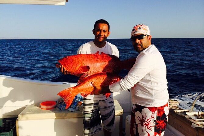 Fishing Over Night Private Boat Up to 8 Pax With Fishing equipment - Hurghada - An In-Depth Look at the Experience