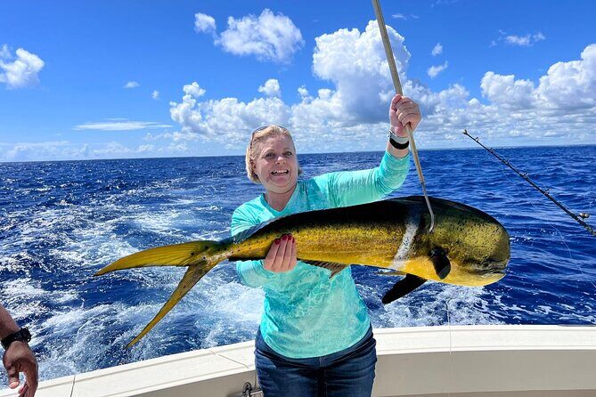 FISHING PRO CHARTERS - Boat Excursion  Mar-Quesa - Navigating the Details: Duration, Price, and Group Size