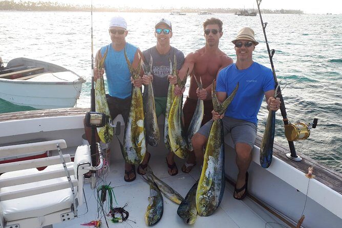 FISHING PRO CHARTERS - Boat Excursion - Sobre Las Olas - The Ride and the Crew