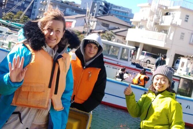 Fishing with Mt. Fuji Views and Japanese Home Cooking Experience - The Fishing Experience