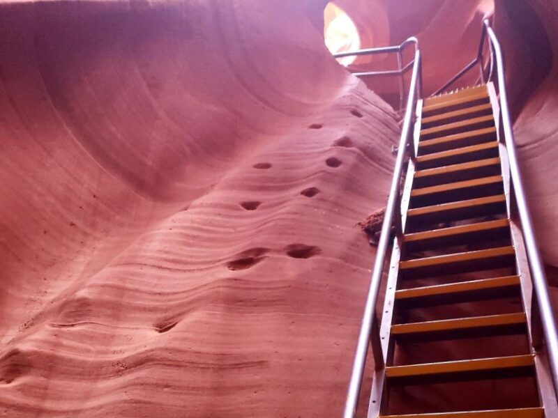 Flagstaff & Sedona: LOWER Antelope Canyon Day Trip - Key Points