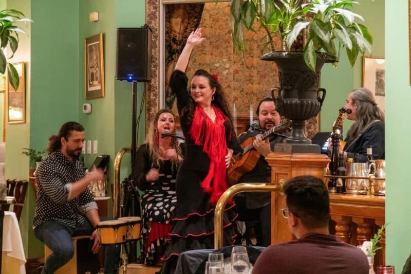 Flamenco Show with Dinner and Sangria - Key Points