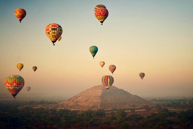 Flight in Balloon Sunrise in the Air - What to Expect from This Hot Air Balloon Tour