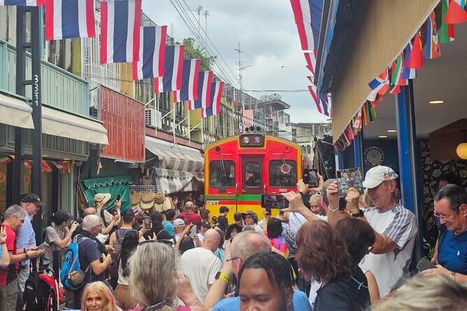 Floating Market & Train Market Private Tour(Premium Service) - What Reviewers Say