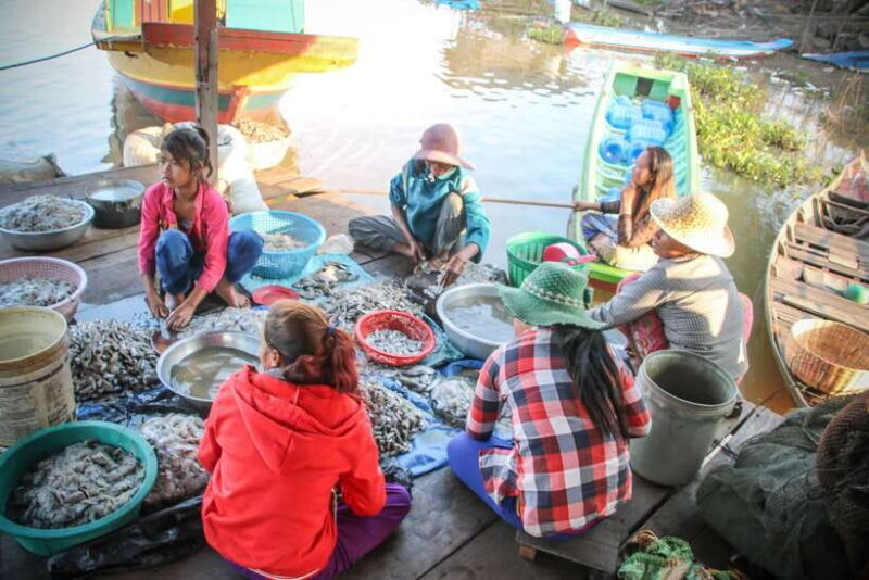 Floating Village and Tonlé Sap Sunset Tour - A Deep Dive into the Floating Village and Tonlé Sap Sunset Tour