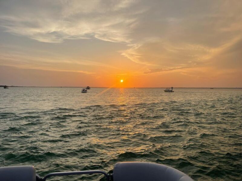 Florida: Emerald Coast Sunset & Dolphin Cruise with Guide - In-Depth Review of the Emerald Coast Sunset & Dolphin Cruise
