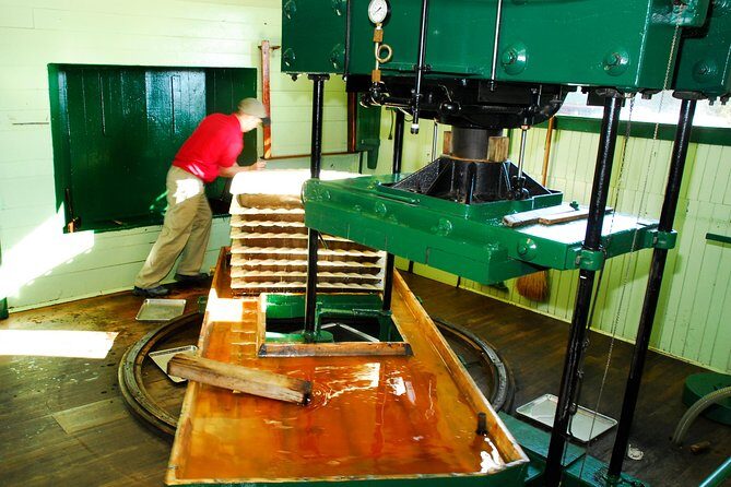 Fly Creek Cider Mill & Orchard - Private Tour with Owner - Introduction