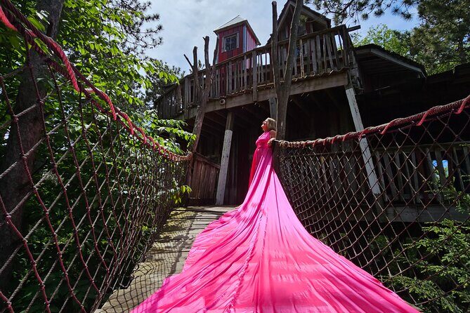 Flying Dress Photo Shoot in Madison WI - Reviews: What Participants Are Saying