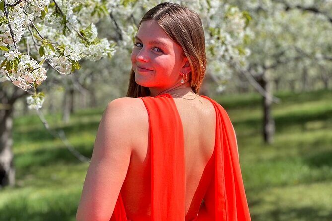 Flying Dress Photo Shoot in Traverse City - Booking and Practicalities