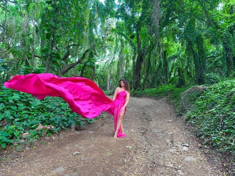 Flying Dress Photo Shoot Traverse City & Surrounding Areas - Who Should Consider This Experience?