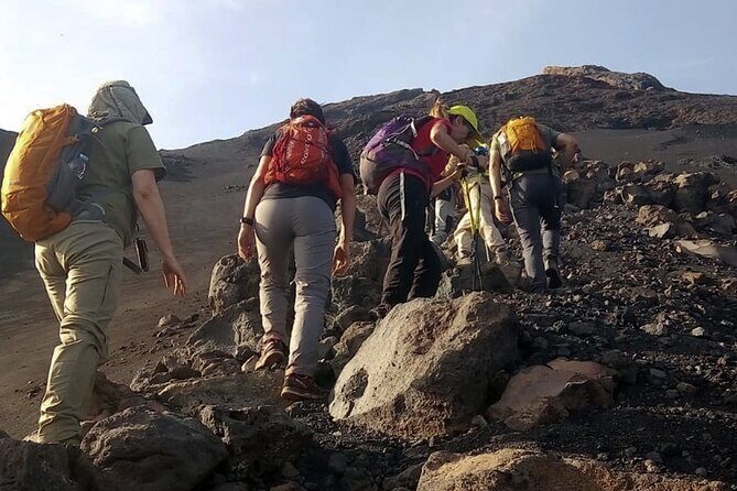 Fogo Island: Hiking Portela 1995 Peak 2014 Crater Portela - A Step-by-Step Look at the Itinerary