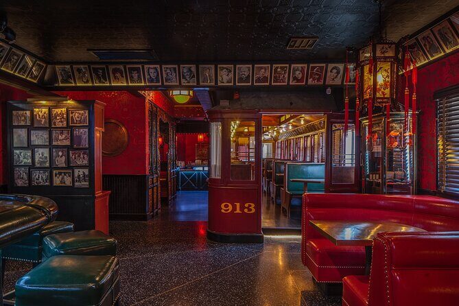 Food and Drink Tasting at the Historic Formosa Cafe - An In-Depth Look at the Formosa Cafe Tasting Experience