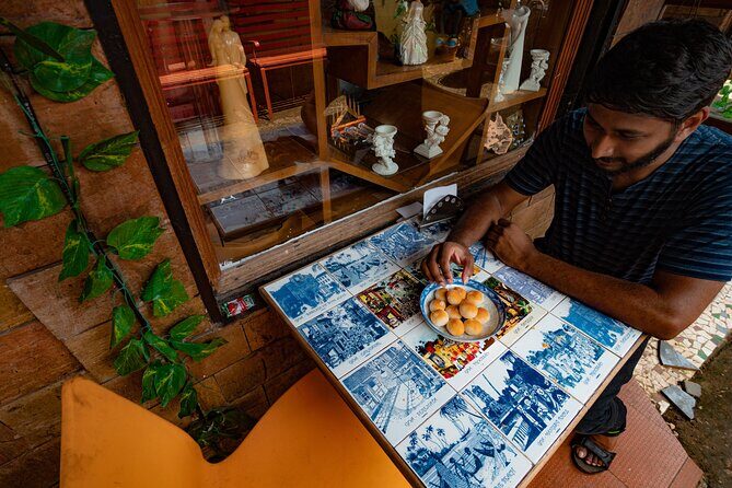 Food And Drink Walking Tour In Panjim - Starting Point and Setting