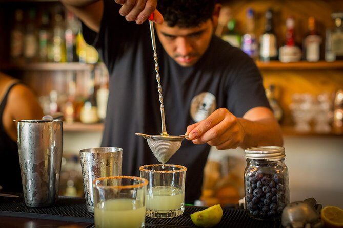 Food & Mixology Tour:Tequila,Tacos, Mezcal and Agave Cocktails - Who Should Consider This Tour?