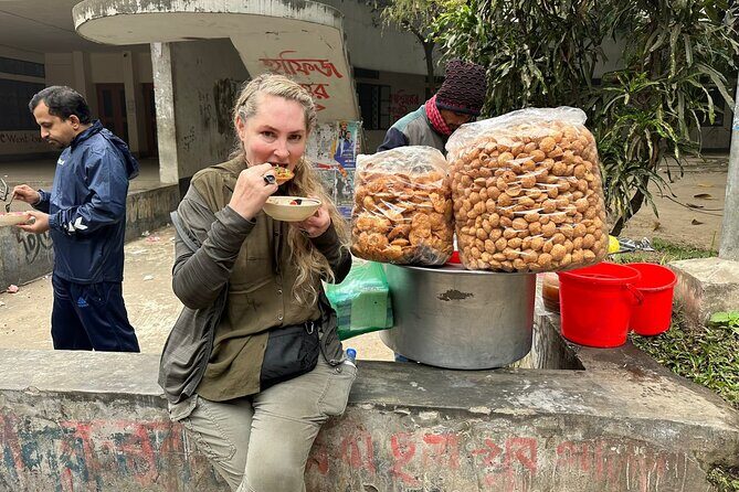 Food Tour in Dhaka : Taste the Best Foods of Dhaka - Exploring Dhaka’s Food Scene: A Deep Dive