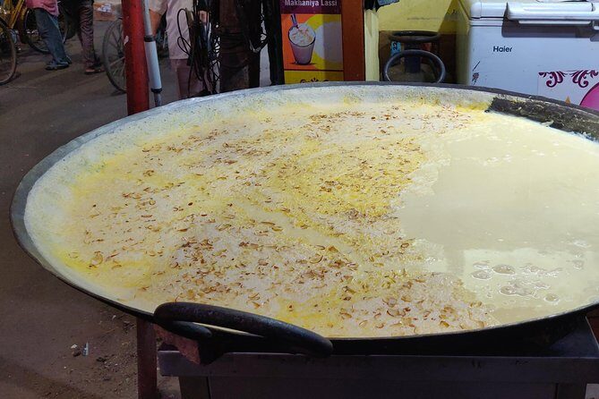 Food Trail Through Sowcarpet Market: A Taste of Chennai - What to Expect on the Food Trail