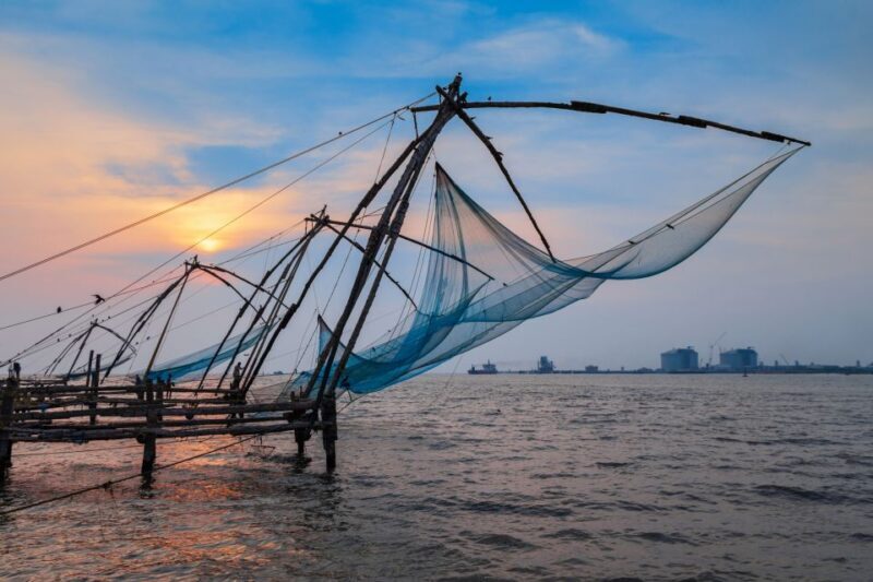 Fort Kochi & Chinese Fishing Nets Private Walking Tour - A Deep Dive into the Experience